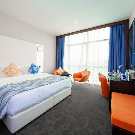 Ramada Encore Doha By Wyndham Εξωτερικό φωτογραφία